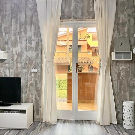 Azur Apartment Sirmione Dış mekan fotoğraf