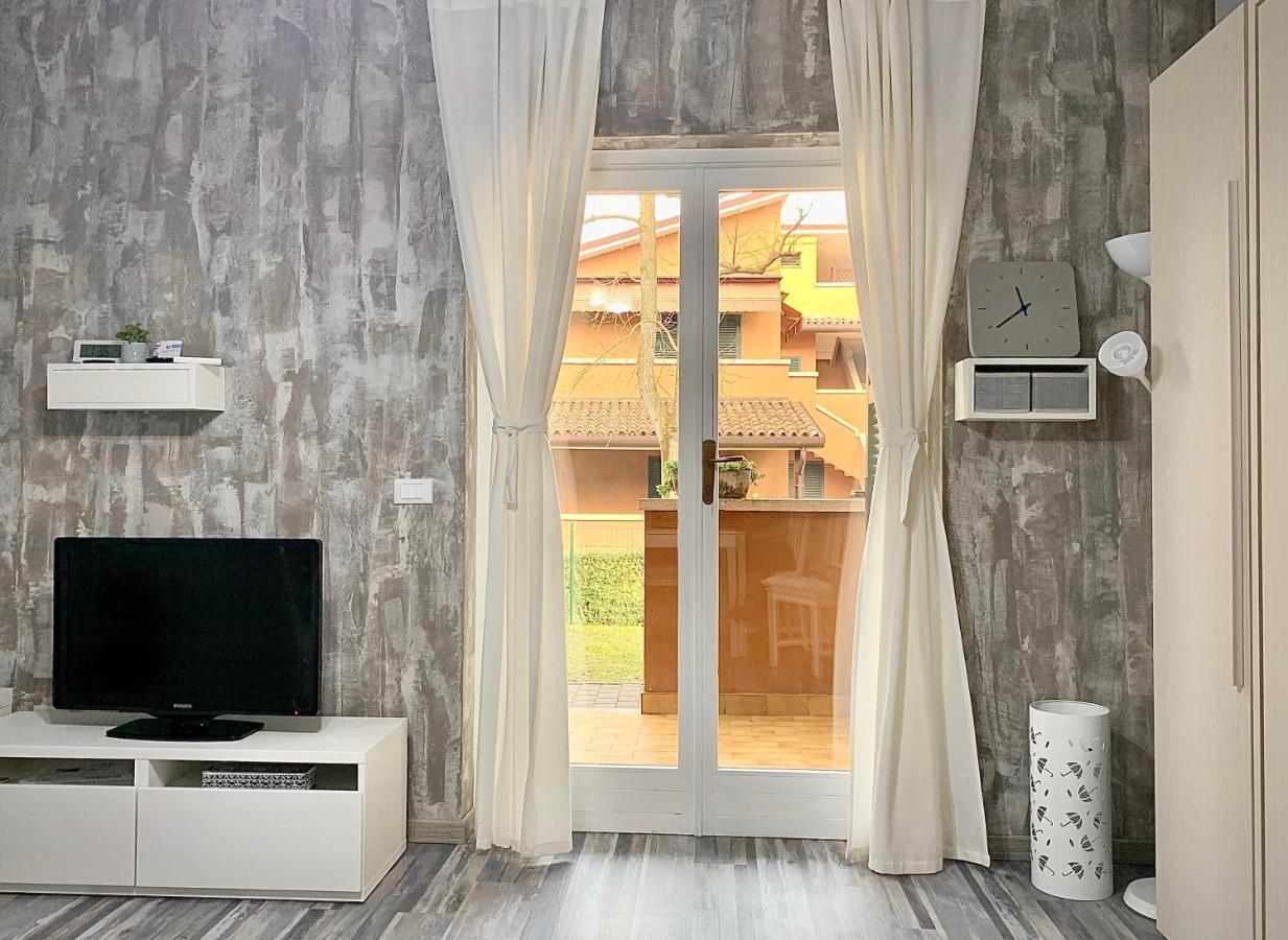 Azur Apartment Sirmione Dış mekan fotoğraf