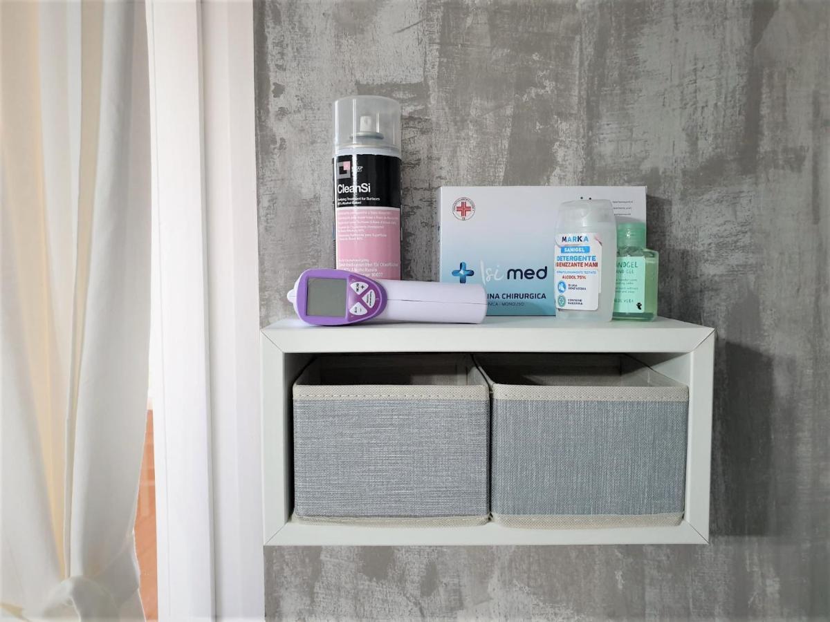 Azur Apartment Sirmione Dış mekan fotoğraf