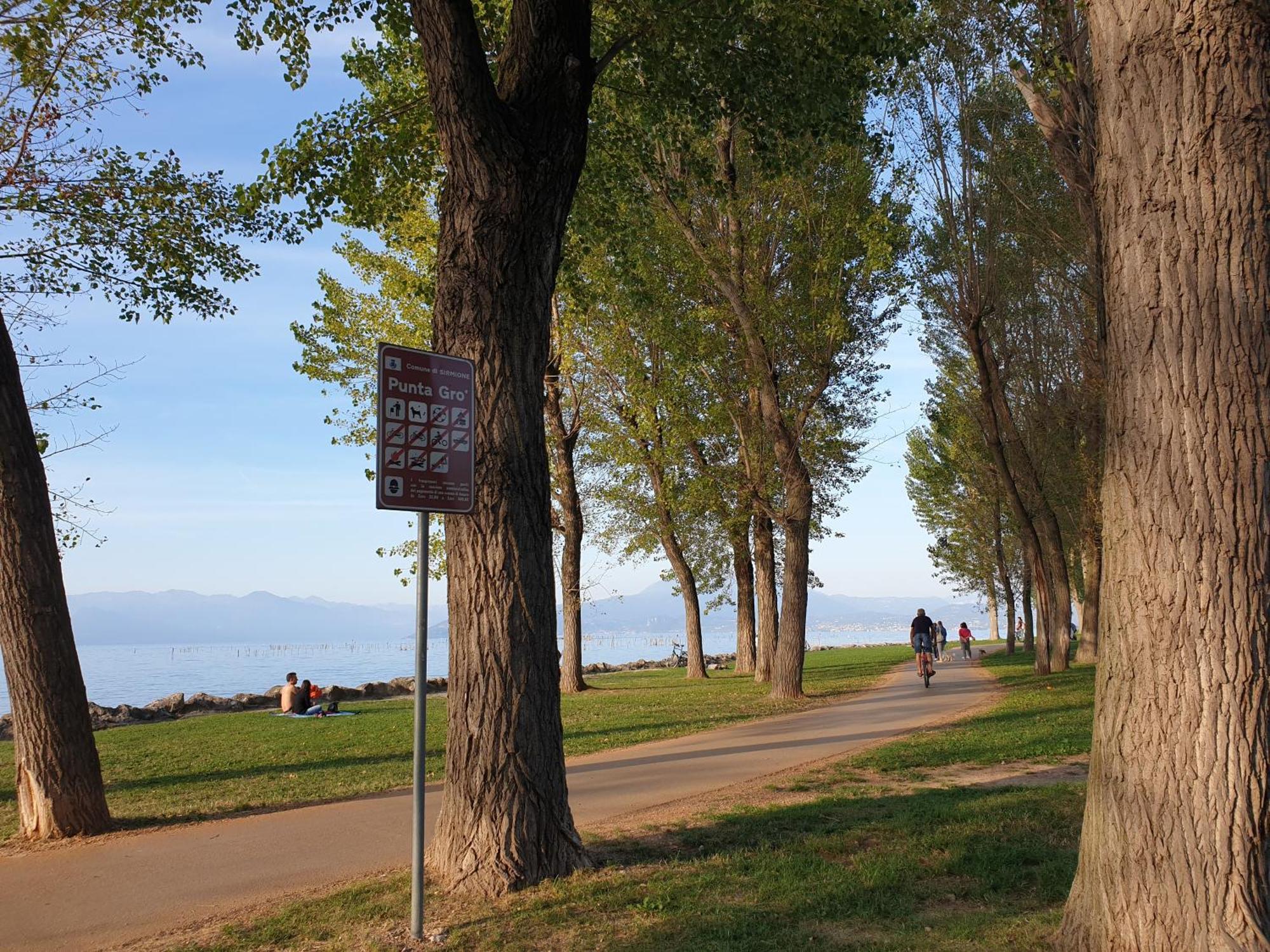 Azur Apartment Sirmione Dış mekan fotoğraf