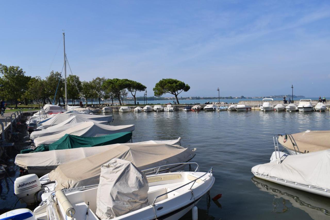 Azur Apartment Sirmione Dış mekan fotoğraf